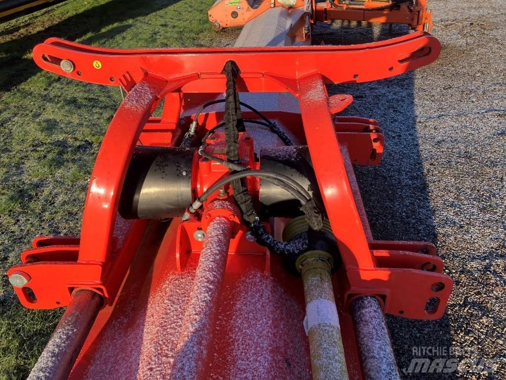 Maschio bufalo 300 Χορτοκοπτικά και κορυφολόγοι βοσκοτόπων