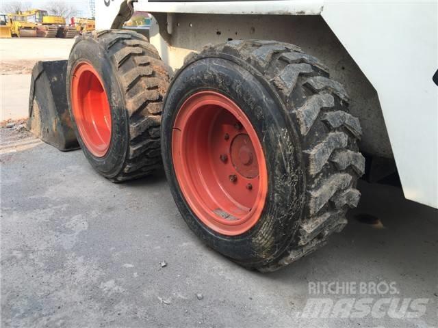 Bobcat S 130 Φορτωτάκια