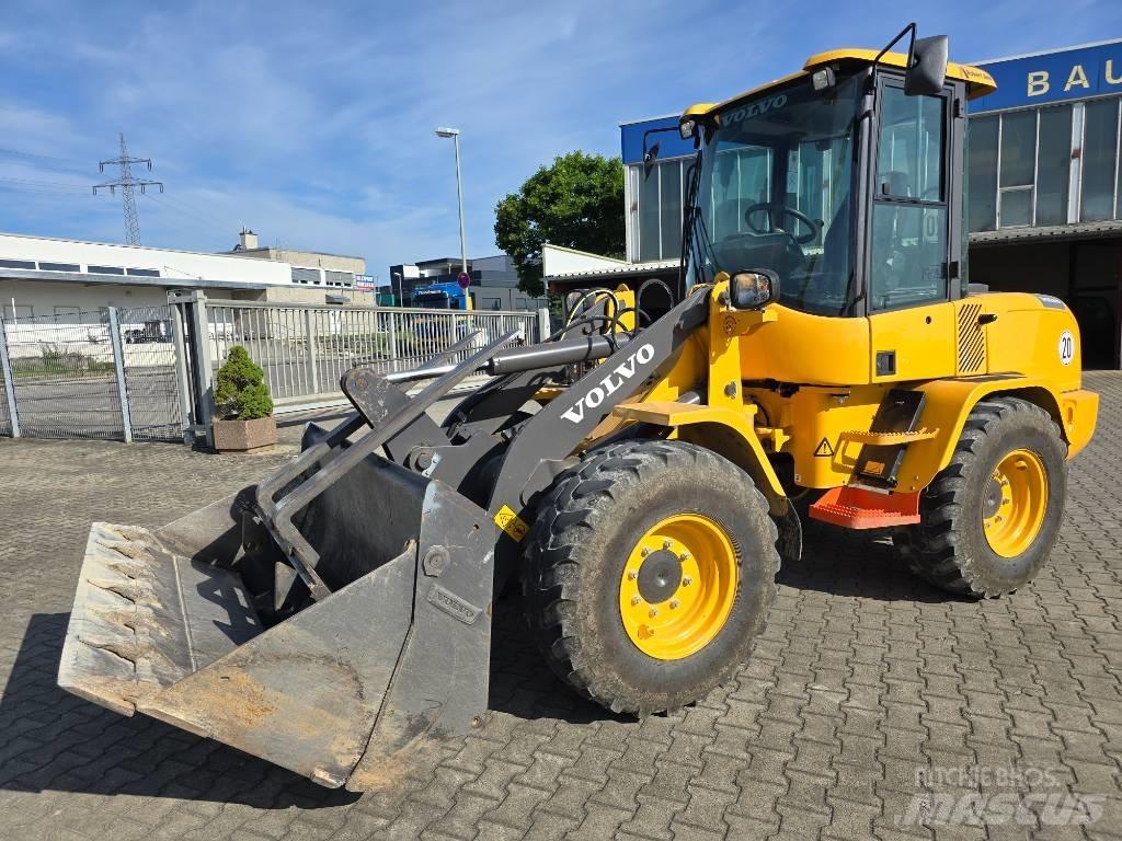 Volvo L 30 G Φορτωτές με λάστιχα (Τροχοφόροι)