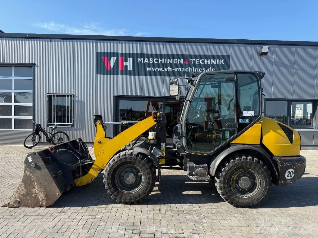 Komatsu WA 70-6 Φορτωτές με λάστιχα (Τροχοφόροι)