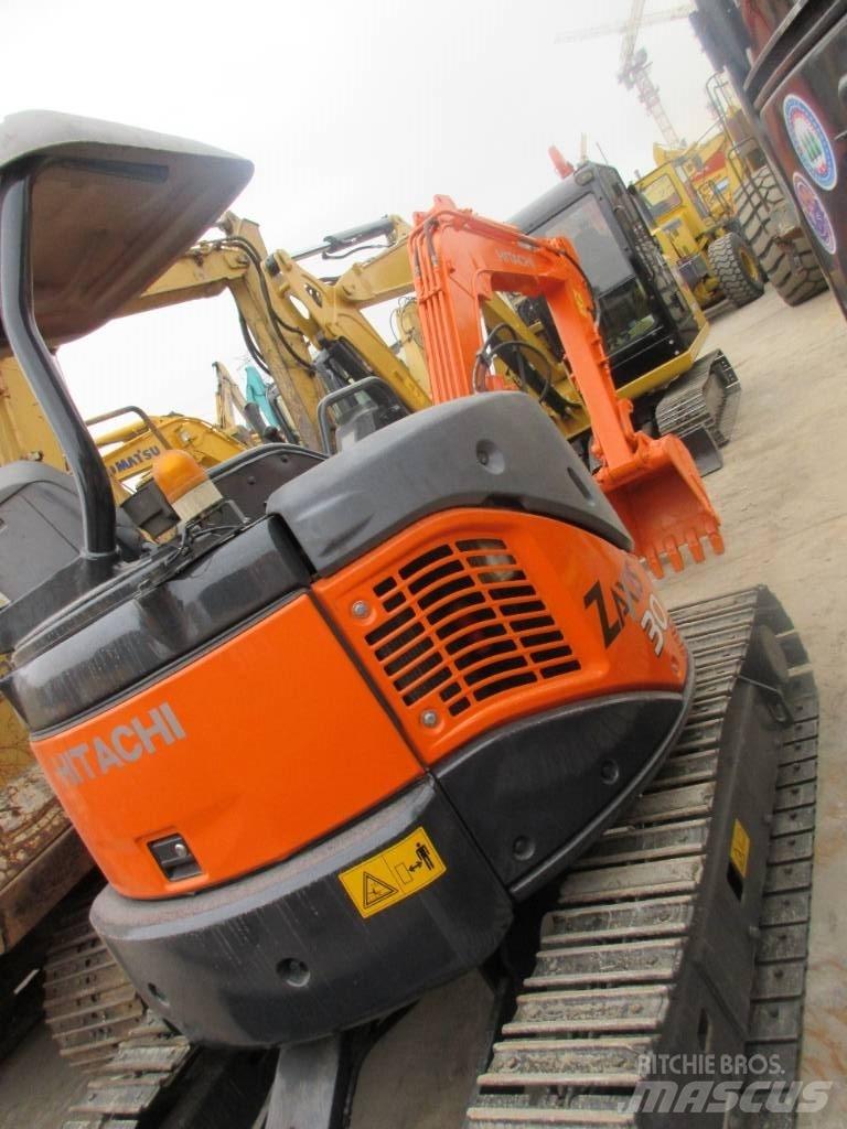 Hitachi ZX 30 U Εκσκαφάκι (διαβολάκι) < 7t