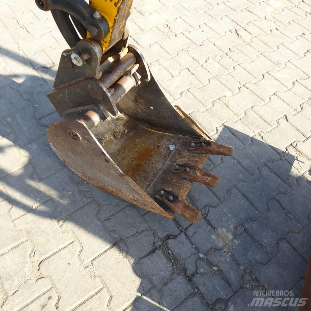 JCB 8010 CTS Εκσκαφάκι (διαβολάκι) < 7t