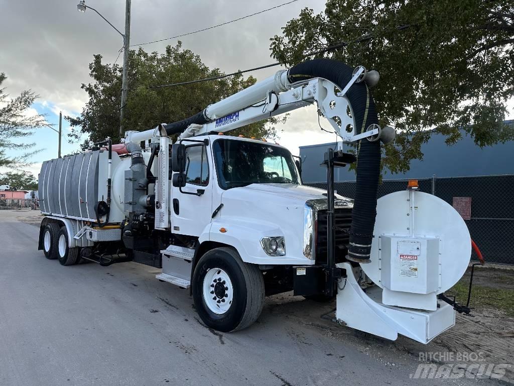 Freightliner 114SD Αποφρακτικά οχήματα
