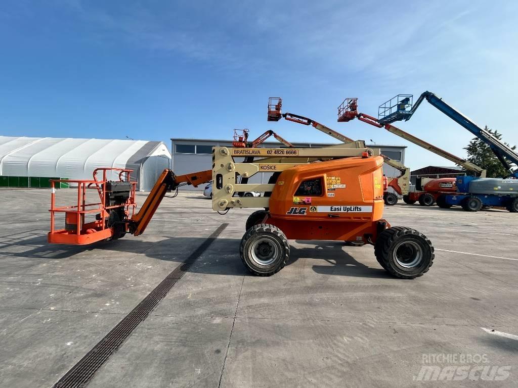 JLG 450 AJ Ανυψωτήρες με αρθρωτό βραχίονα
