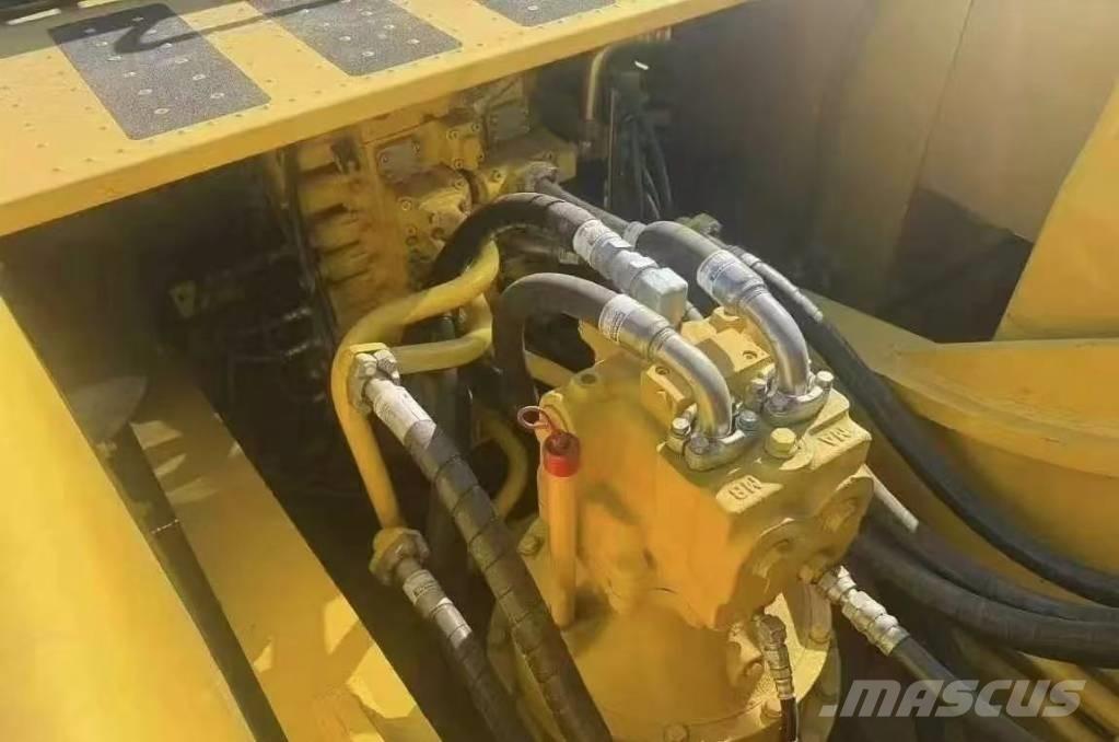 Komatsu PC 350 Εκσκαφείς με ερπύστριες