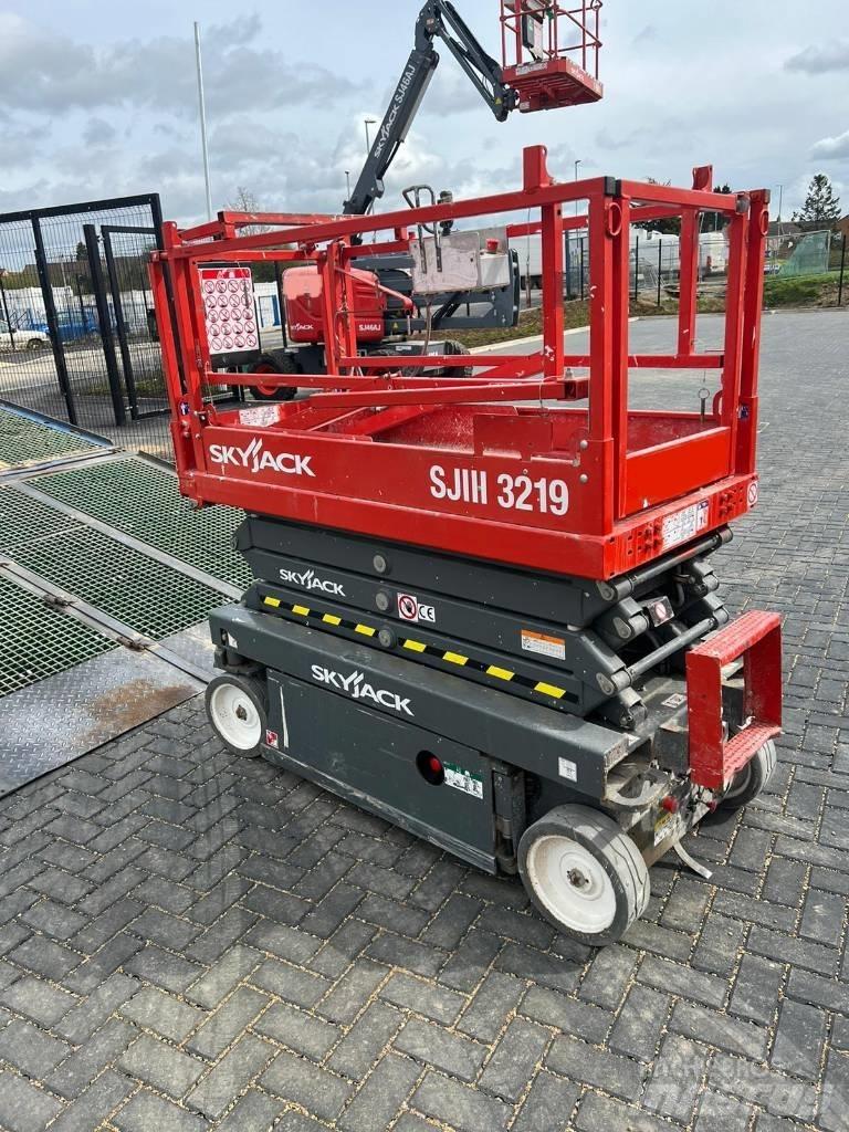 SkyJack SJ 3219 Ανυψωτήρες ψαλιδωτής άρθρωσης