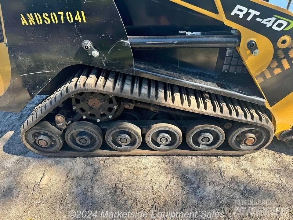 ASV RT 40 Φορτωτάκια
