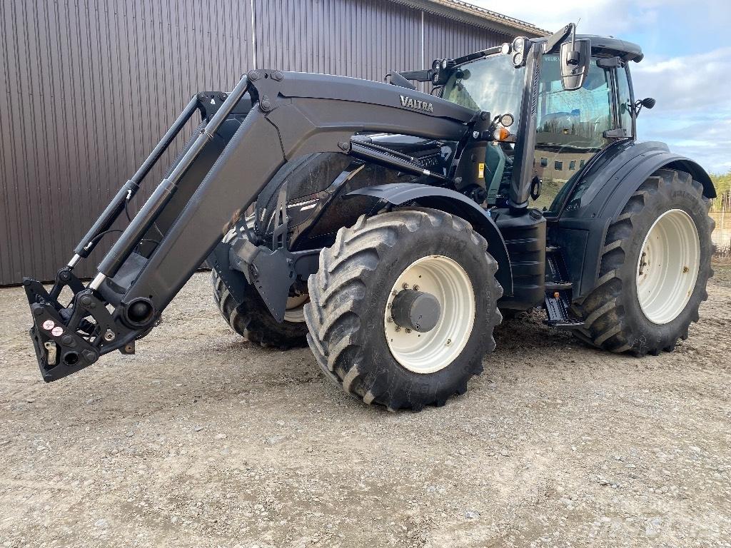 Valtra T254 V Τρακτέρ