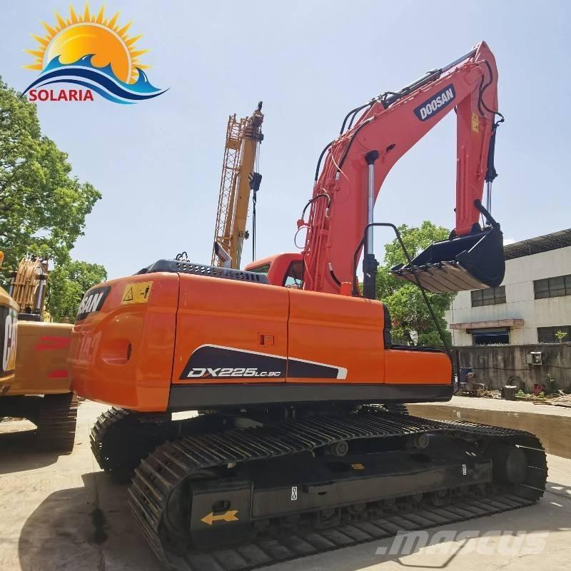 Doosan DX 225 LC Εκσκαφείς με ερπύστριες