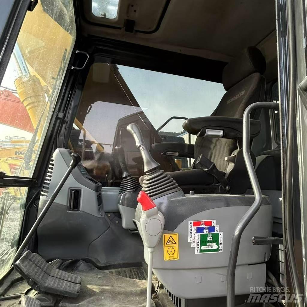 Komatsu 160-7 Εκσκαφείς με ερπύστριες