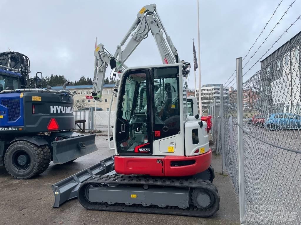 Takeuchi TB 257 FR Εκσκαφάκι (διαβολάκι) < 7t