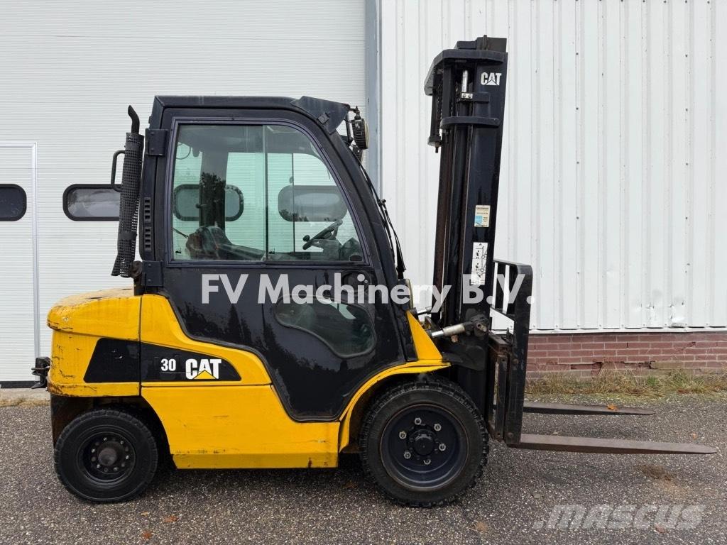 CAT DP 30 N Πετρελαιοκίνητα Κλαρκ