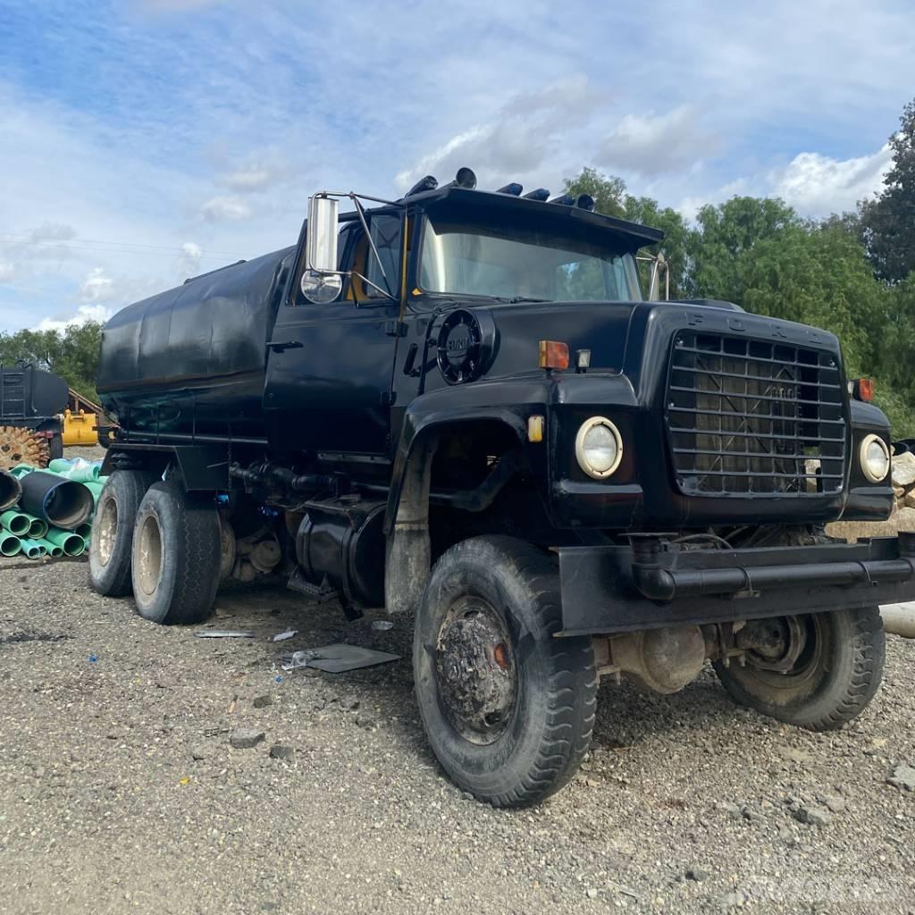 Ford 6 x 6 Βυτία νερού