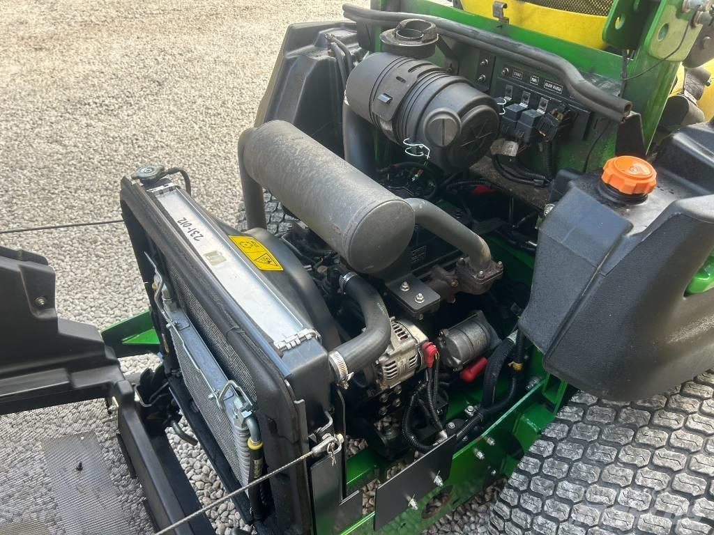 John Deere 997 Χορτοκοπτικά μηδενικής στροφής