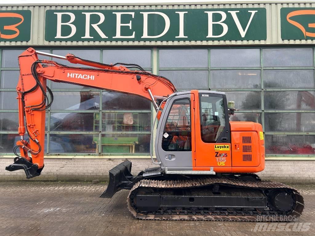 Hitachi ZX 135 US Εκσκαφείς με ερπύστριες