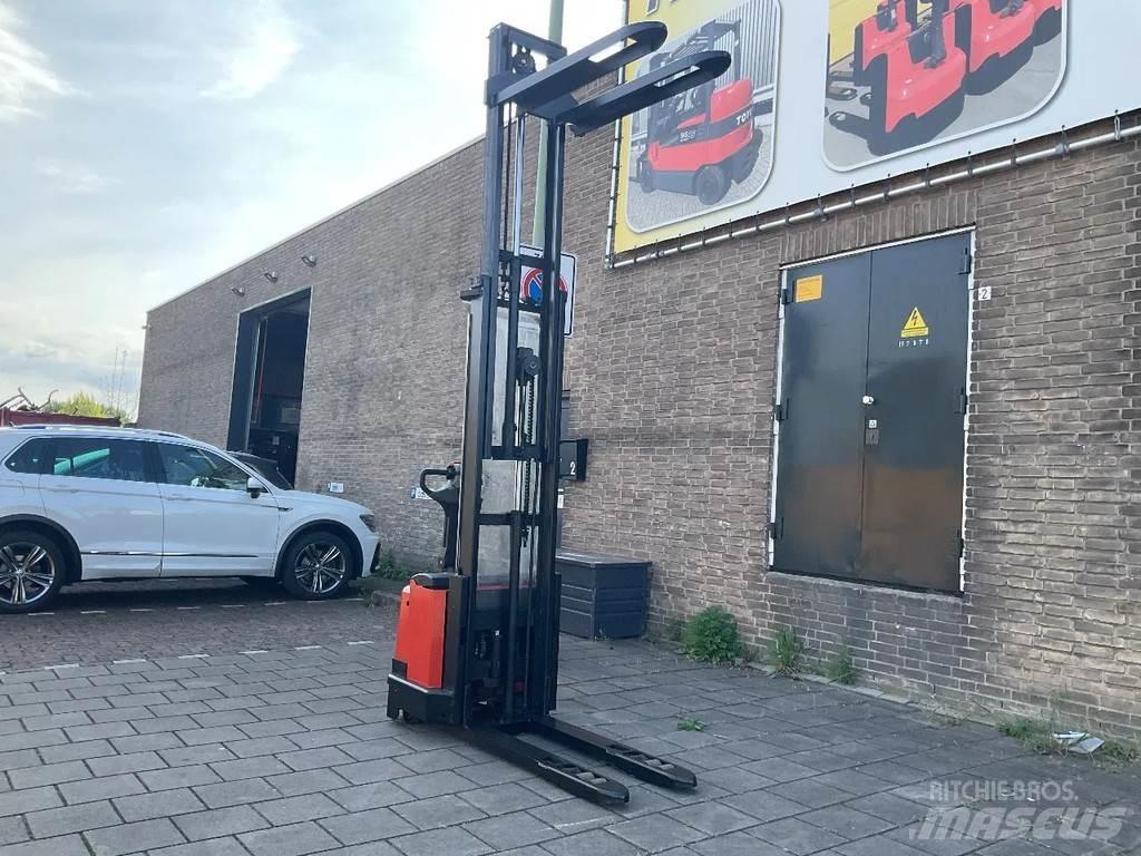 Toyota BT SWE120L Παλετοφόρα πεζού χειριστή με ιστό