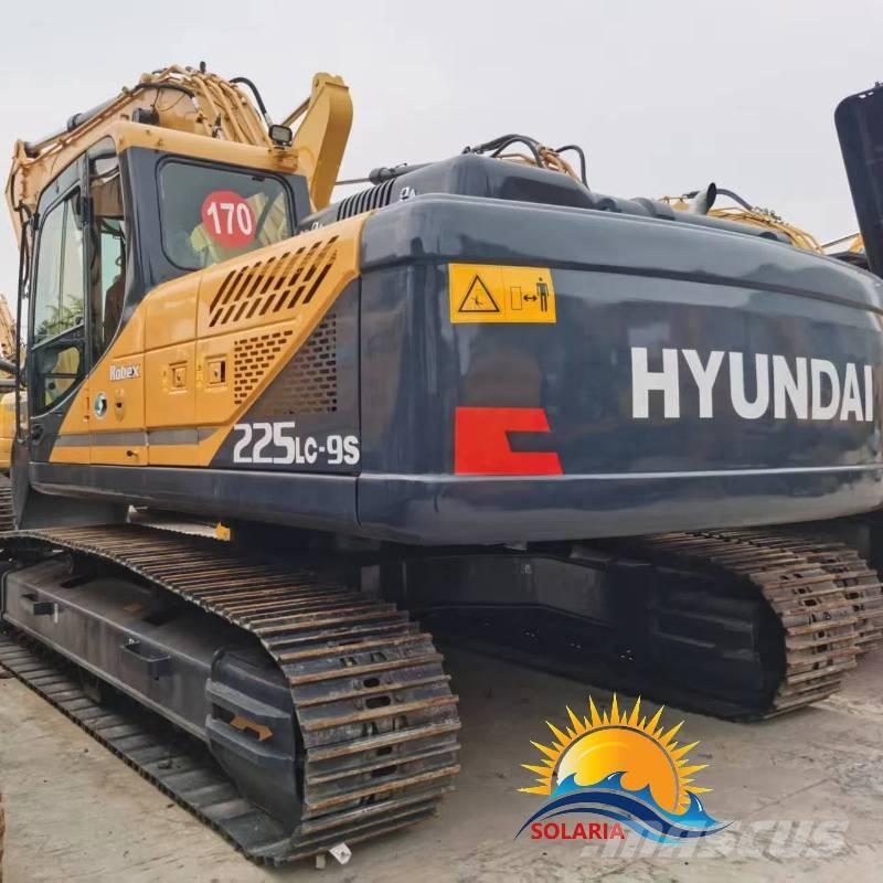 Hyundai R225LC Εκσκαφείς με ερπύστριες