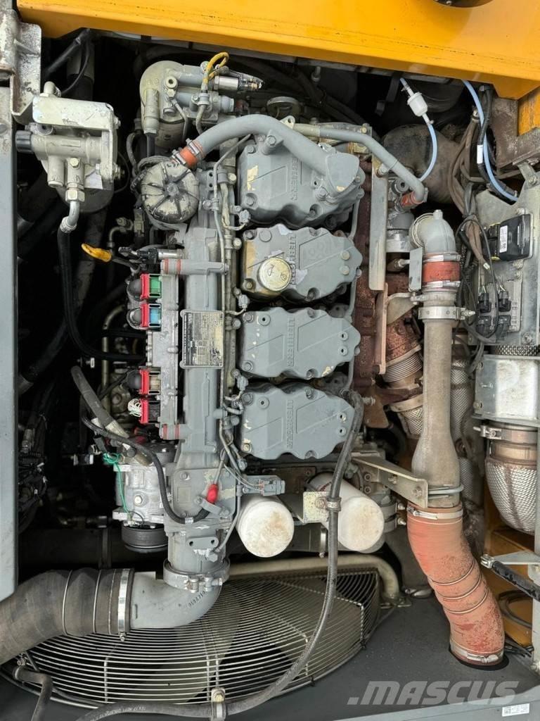 Liebherr LH 30 M Βιομηχανικά μηχανήματα διαχείρισης αποβλήτων