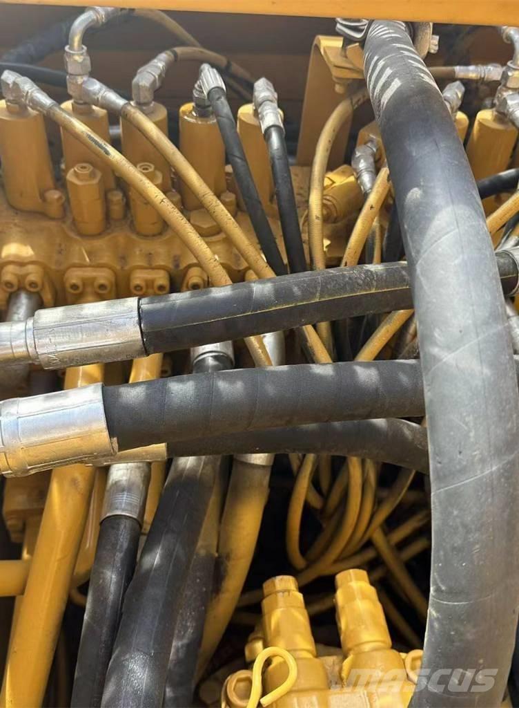 CAT 320 C L Εκσκαφείς με ερπύστριες