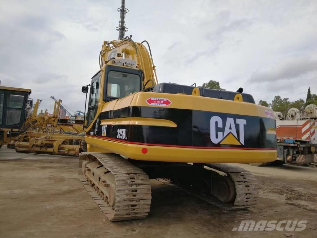 CAT 325 B L Εκσκαφείς με ερπύστριες