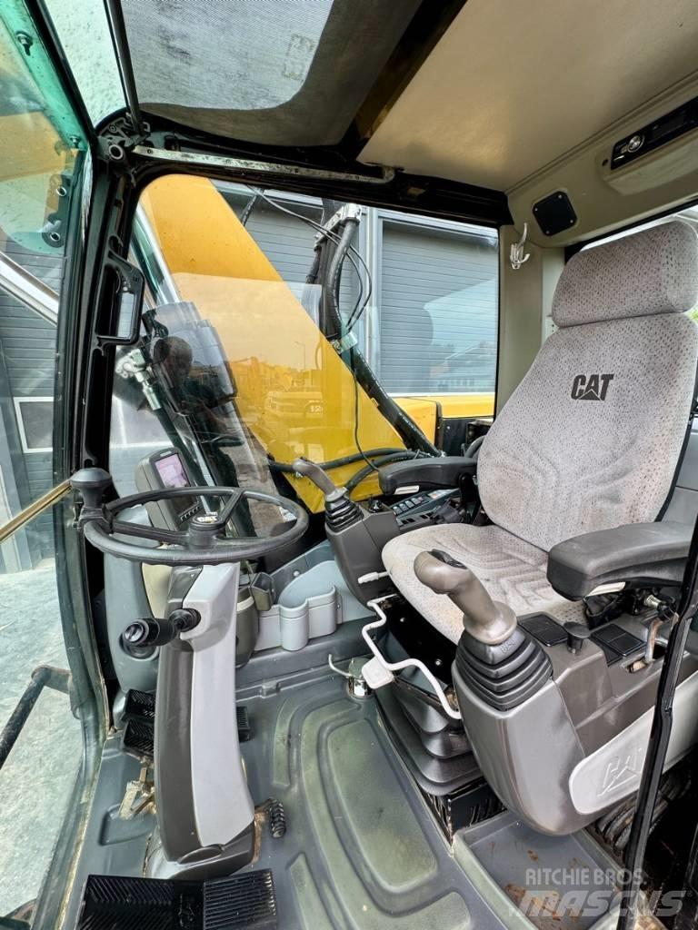 CAT M322D Εκσκαφείς με τροχούς - λάστιχα