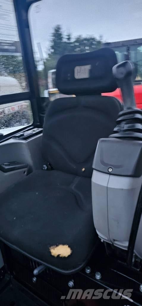 CAT 302.7 D CR Εκσκαφάκι (διαβολάκι) < 7t