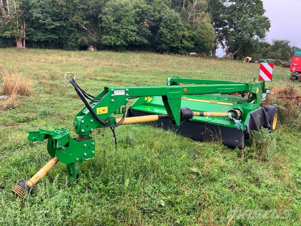 John Deere 1365 Χορτοκοπτικά επιβίβασης και έλξης