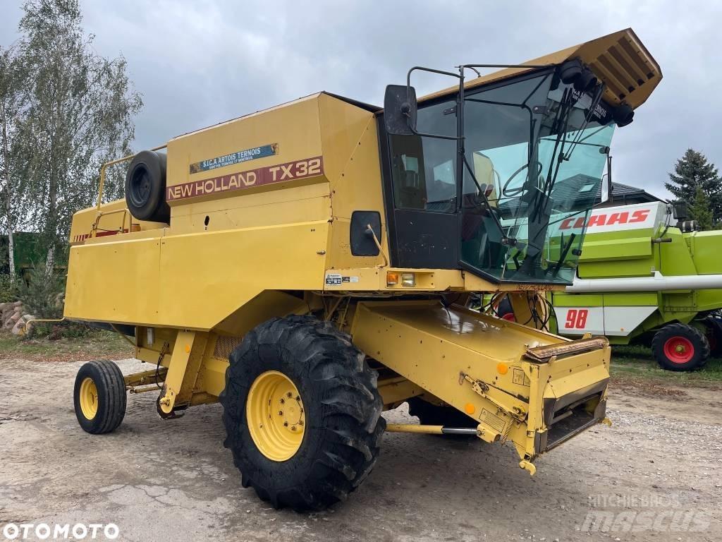 New Holland TX 32 Θεριζοαλωνιστικές μηχανές