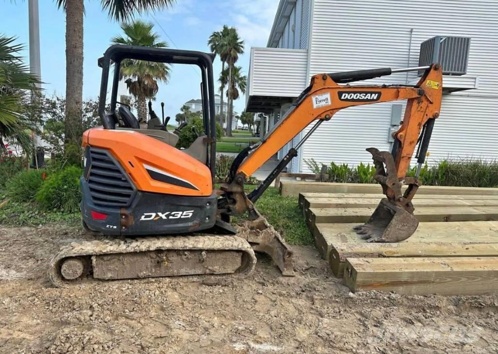 Doosan DX 35 Εκσκαφάκι (διαβολάκι) < 7t