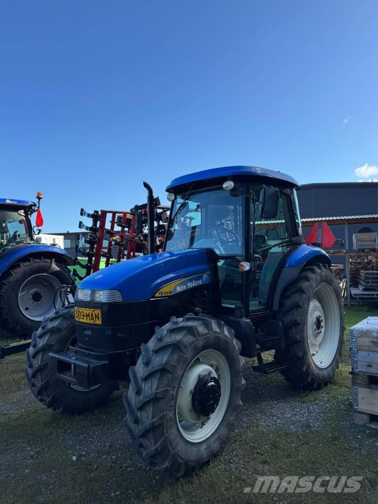 New Holland TD 5040 Τρακτέρ