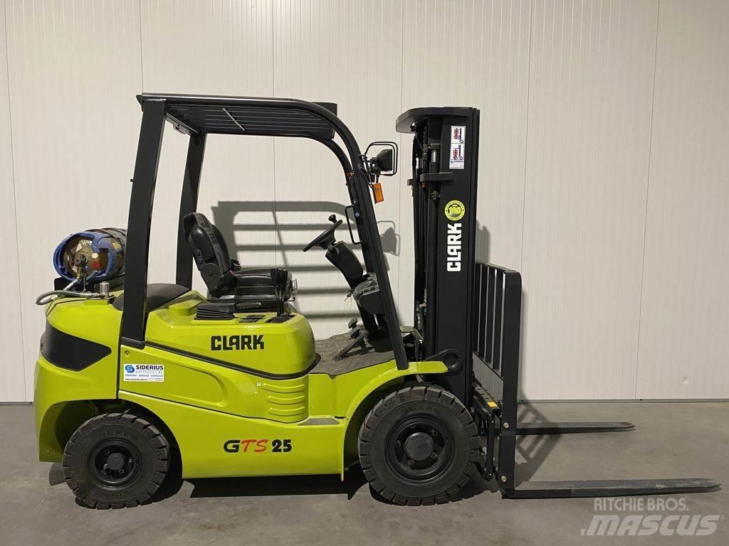 Clark GTS25 Περονοφόρα ανυψωτικά κλαρκ με φυσικό αέριο LPG