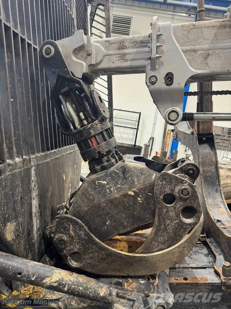 Komatsu 855 Μεταφορείς ξυλείας