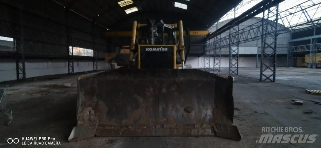 Komatsu DX 65 Μπουλντόζες με ερπύστριες