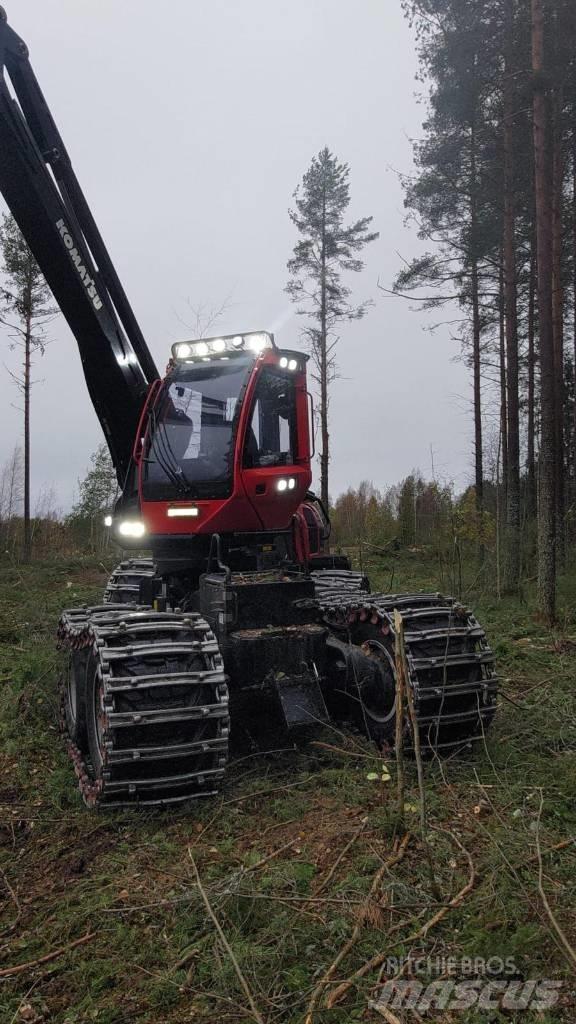 Komatsu 931 XC Θεριζοαλωνιστικές μηχανές
