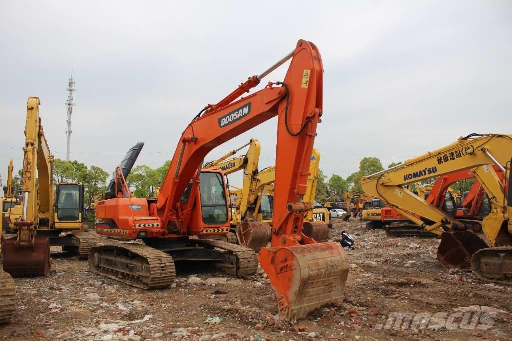 Doosan 220 LC-7 Εκσκαφείς με ερπύστριες