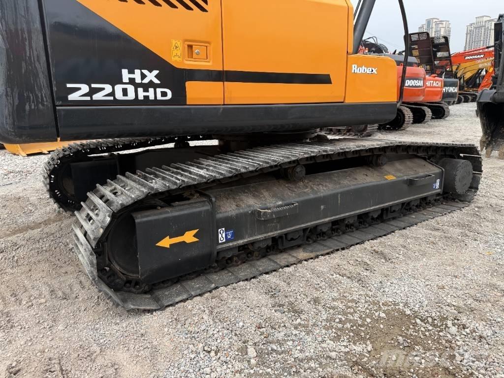 Hyundai HX 220 Εκσκαφείς με ερπύστριες
