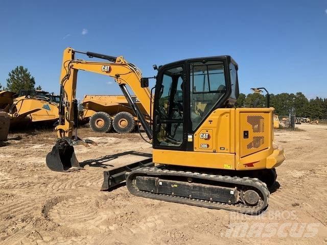 CAT 306 Εκσκαφείς με ερπύστριες