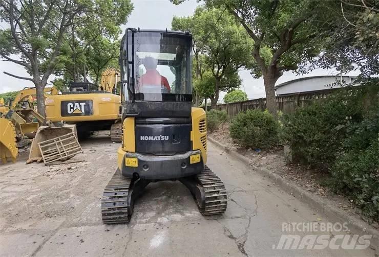 Komatsu PC35 Εκσκαφείς με ερπύστριες