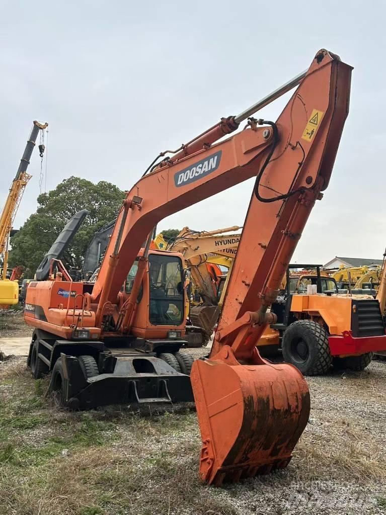 Doosan DH 210 W-7 Εκσκαφείς με τροχούς - λάστιχα