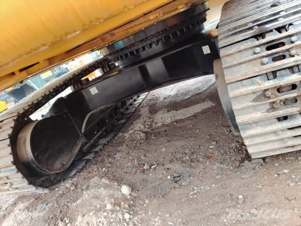 CAT 330 D Εκσκαφείς με ερπύστριες