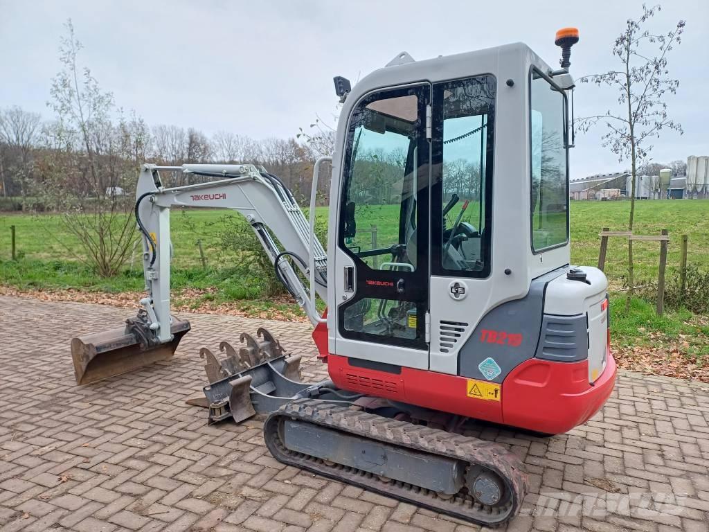 Takeuchi TB 219 Εκσκαφάκι (διαβολάκι) < 7t