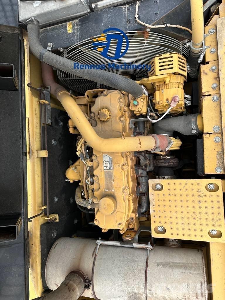 CAT 329D Εκσκαφείς με ερπύστριες