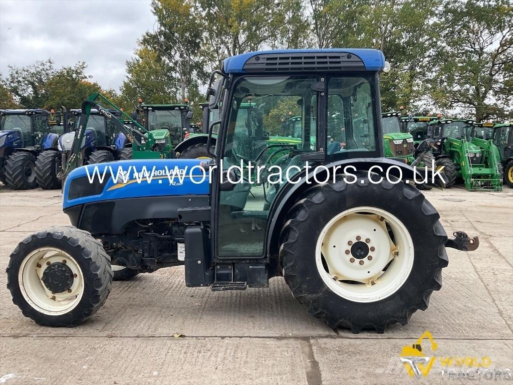 New Holland T 4.95 F Τρακτέρ
