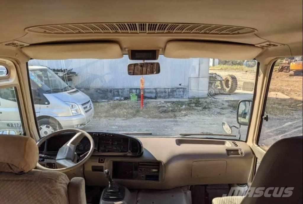 Toyota Coaster Bus Μίνι λεωφορεία