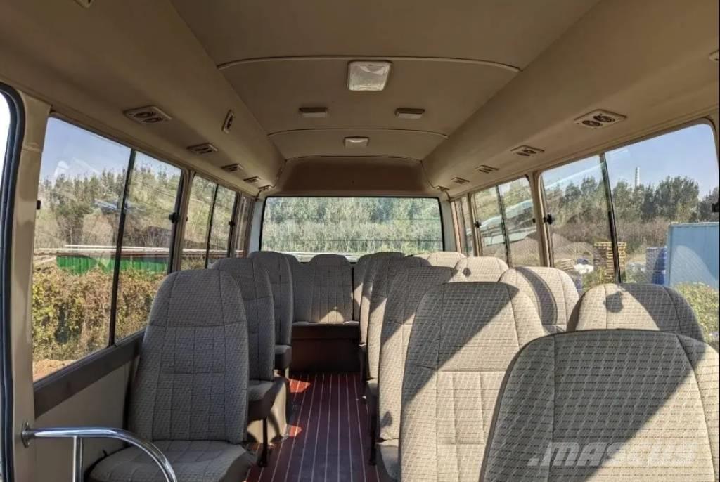 Toyota Coaster Bus Μίνι λεωφορεία