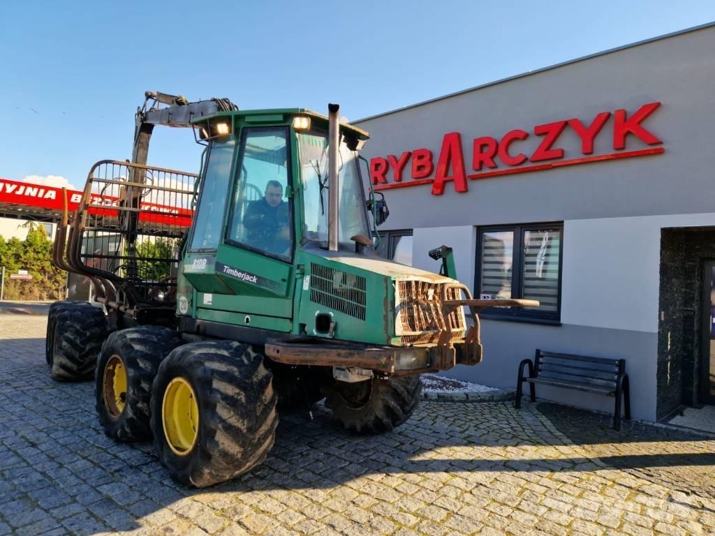 Timberjack 810 B Μεταφορείς ξυλείας