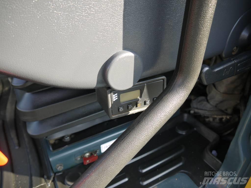 Hyundai HX 300 L Εκσκαφείς με ερπύστριες