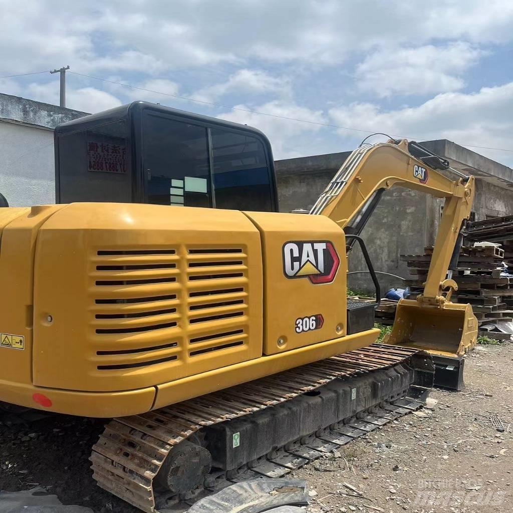 CAT 306 Εκσκαφείς με ερπύστριες