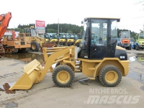 CAT 901B Φορτωτές με λάστιχα (Τροχοφόροι)