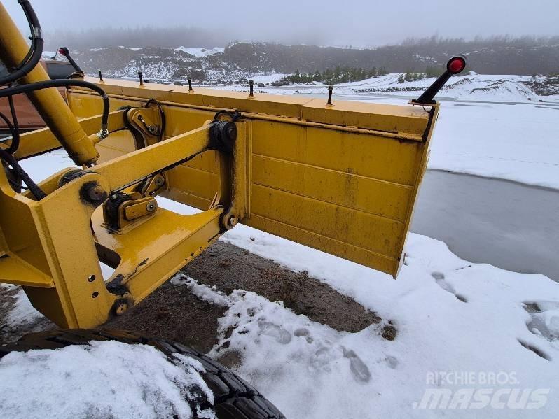 CAT 120 ADW Γκρέιντερς